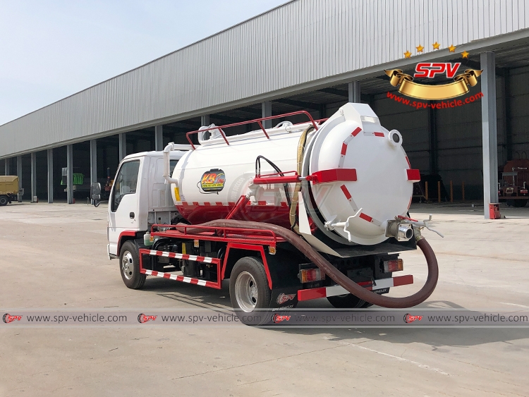 4,000 Litres Sewer Vacuum Truck ISUZU - LB